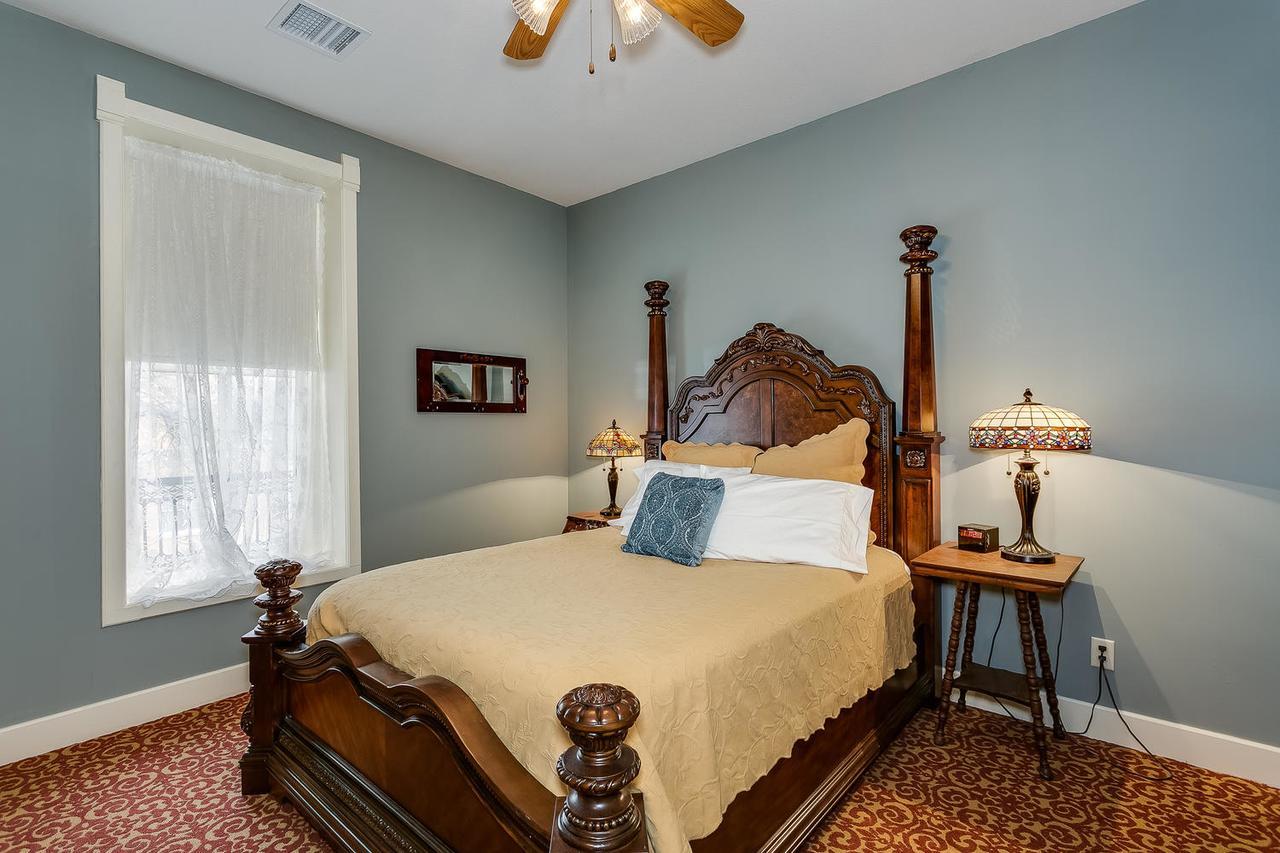 Marion Historic Elgin Hotel מראה חיצוני תמונה