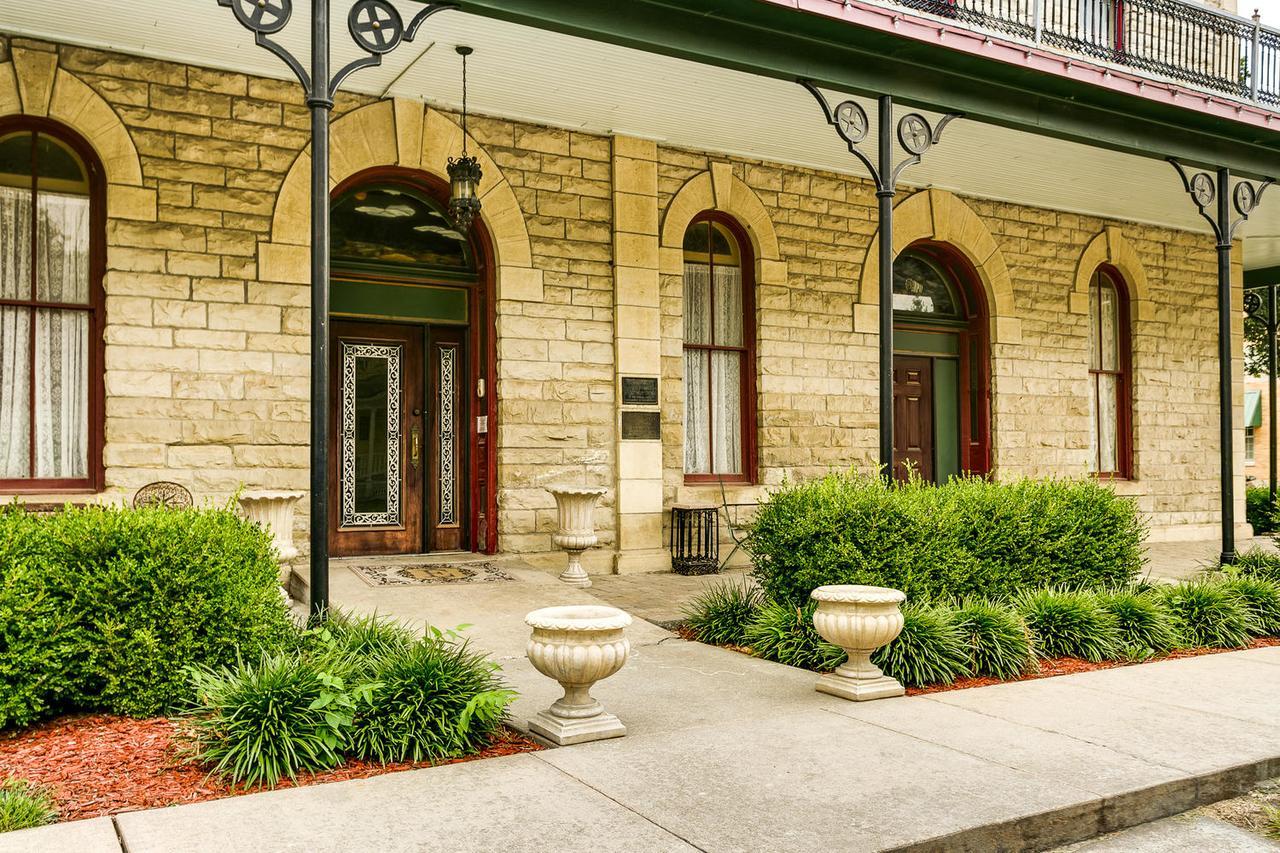 Marion Historic Elgin Hotel מראה חיצוני תמונה