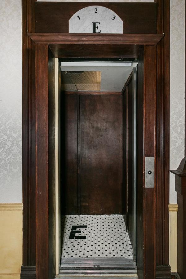 Marion Historic Elgin Hotel מראה חיצוני תמונה